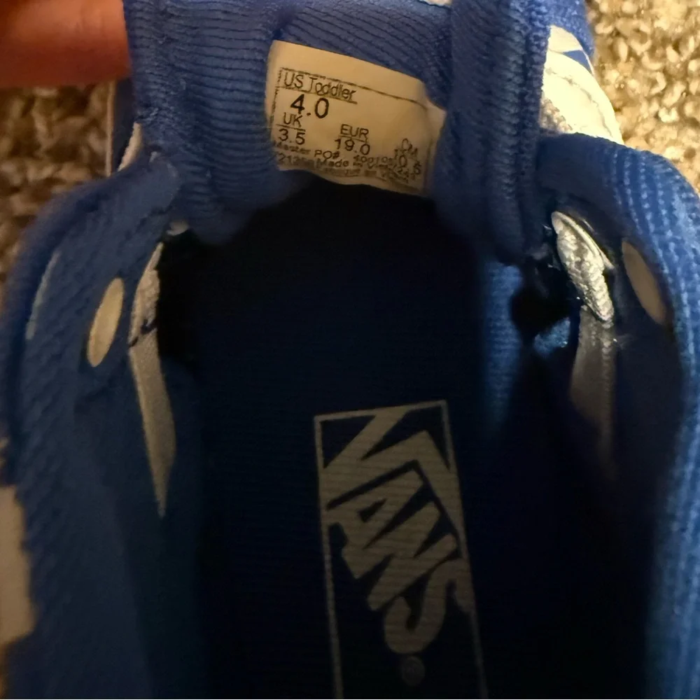 NWT Toddler Vans - Picture 5 of 5